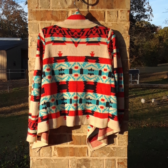 Beautiful southwest cardigan size large - Picture 2 of 6
